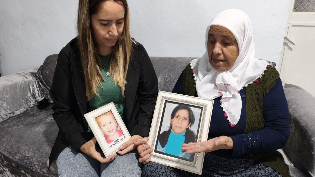 Reyhanlı saldırısında kızını ve kardeşini kaybeden anne konuştu: "Evladımdan geriye birkaç kemik parçası kaldı"