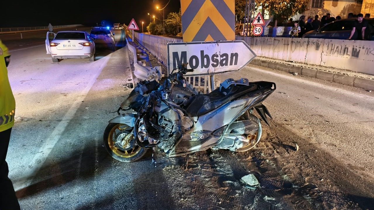 Hatay'da motosiklet kazası: 2 yaralı
