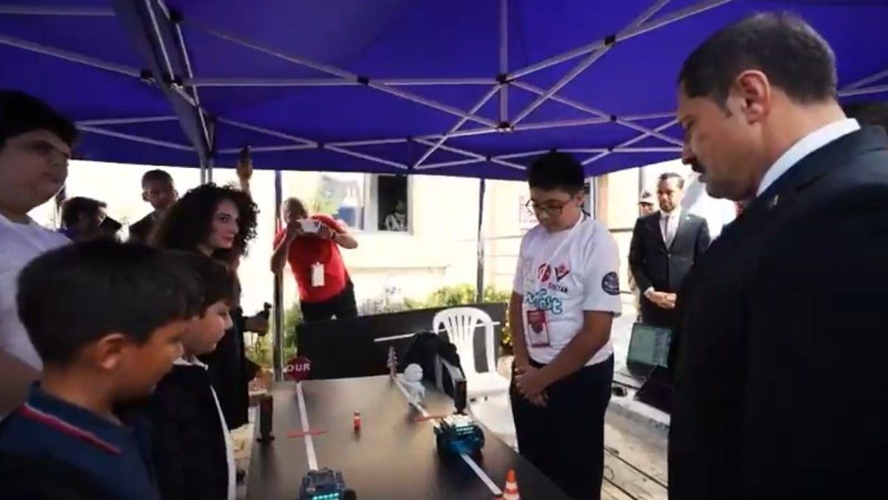 Defne'de TÜBİTAK Bilim Şenliği 30 Atölyeyle Başladı
