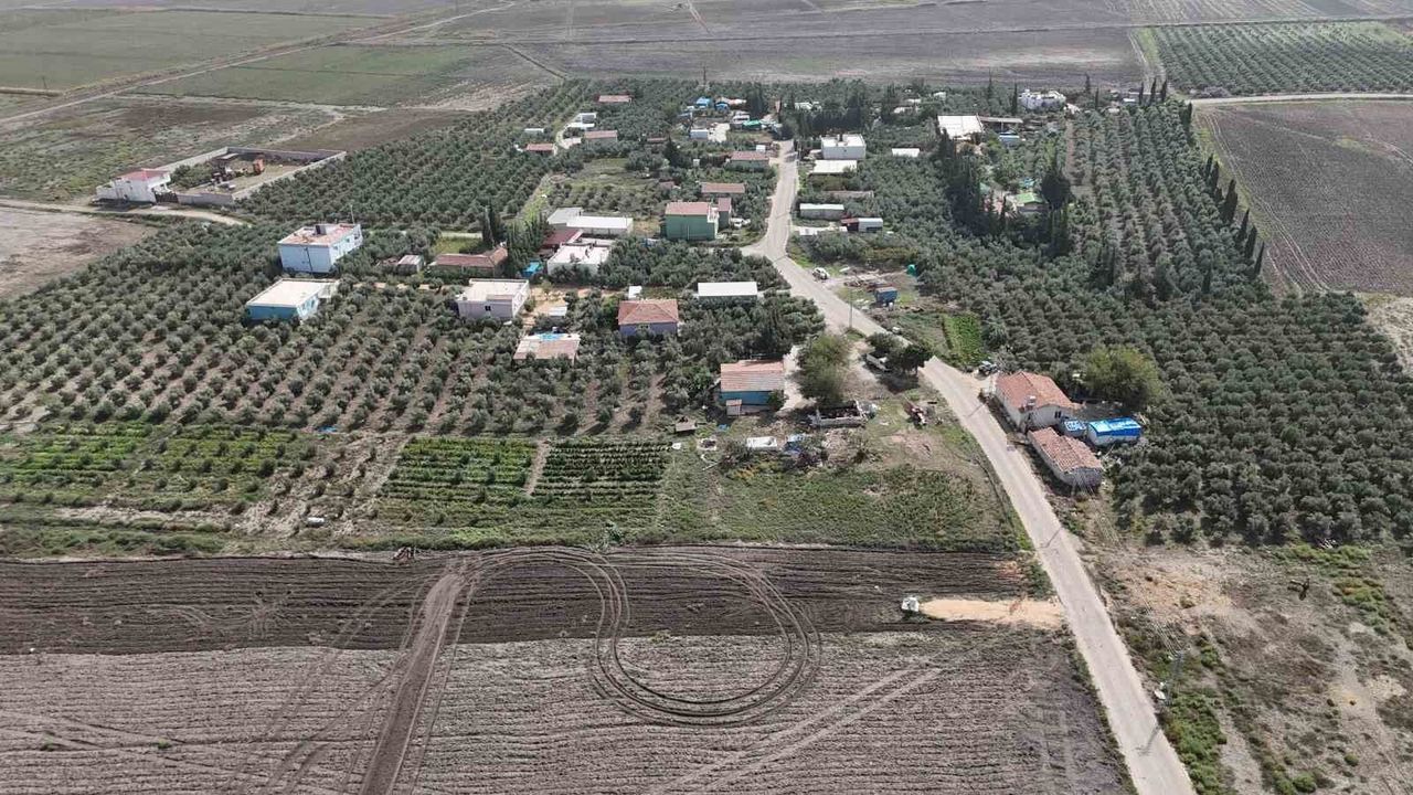 Karacanlık Mahallesi'nde herkesin soyadı aynı: Öztoprak - Faturalar bile karışıyor