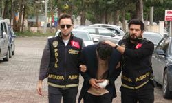 Antalya'da 20 yerinden bıçaklayarak öldürdüğü gencin telefonunu foseptik çukuruna atmış