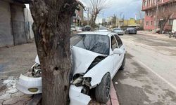 Ehliyetsiz direksiyona geçip kaza yapan çocuk sürücüye 46 bin 874 TL ceza uygulandı