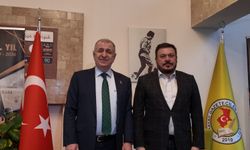 Ümit Özdağ Hatay Gazeteciler Cemiyeti’nde: Deprem Sonrası Hatay Konuşuldu