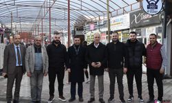 Başkan Yapar 100. Yıl Çarşısı’nda Esnafla Buluştu