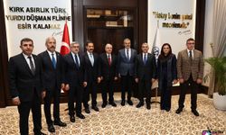 Milli Savunma Bakanı Yaşar Güler’den Hatay Büyükşehir Belediyesine ziyaret