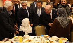 Milli Savunma Bakanı Yaşar Güler, son iftarını Hataylılarla yaptı