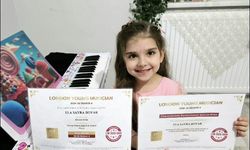 5 Yaşındaki Hataylı Minik Piyanist Ela Sayra Boyar’dan Uluslararası Başarı