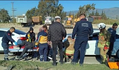Antakya'da trafik kazası: 1 yaralı