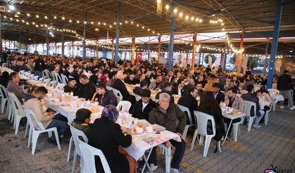 Hatay Dörtyol’daki İftar Sofrasında Öntürk’ten Hizmet ve Proje Açıklamaları