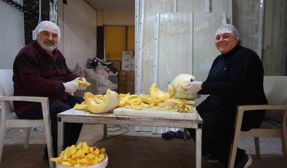 Tescilli lezzet kabak tatlısı depremzede ailenin ellerinde lezzet buluyor