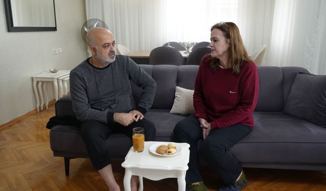 3 gün enkazda kalan aile depremi unutamıyor