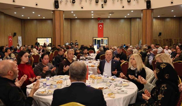 Yüreğir Belediyesi'nden şehit yakınları ve gazilere vefa iftarı