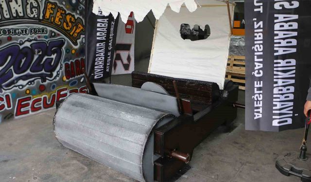 Diyarbakır'da modifiye tutkunlarının 'Taş Devri' aracına yoğun ilgi