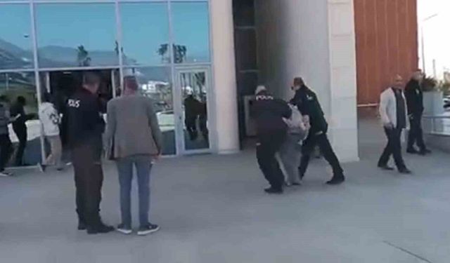 İskenderun'da tehdit olayının şüphelisi tutuklandı