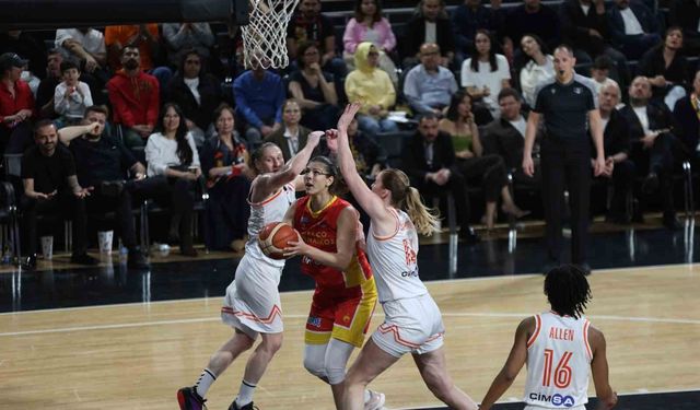 ÇİMSA ÇBK Mersin: 75 - Athinaikos Qualco: 77