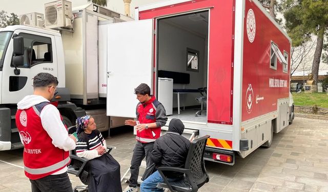 Karaisalı'da vatandaşlara mobil sosyal hizmet desteği