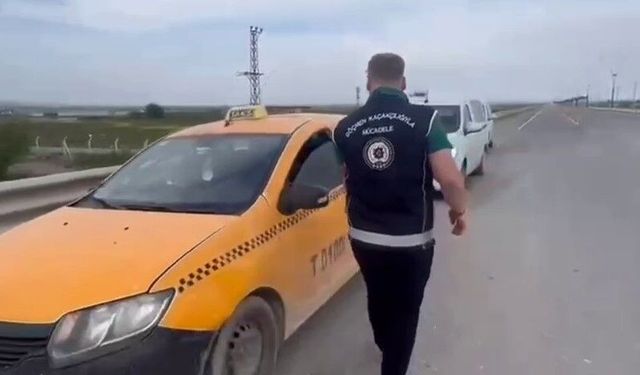 Ticari taksiyle göçmen kaçıran 2 sürücüye 334 bin 500 TL ceza