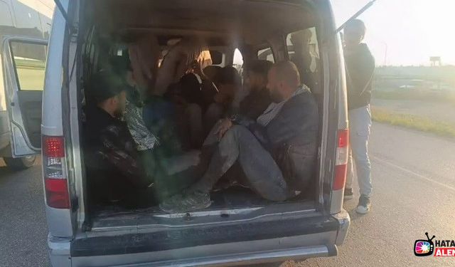 Hafif ticari araca 10 göçmen sığdıran insan tacirine 100 bin TL ceza