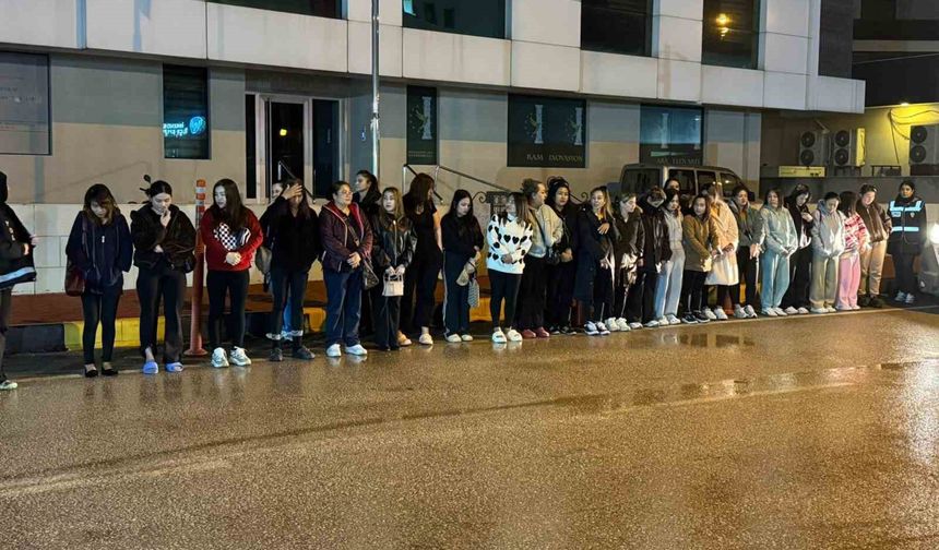 İskenderun'da SPA ve masaj salonları ve apartlar denetlendi