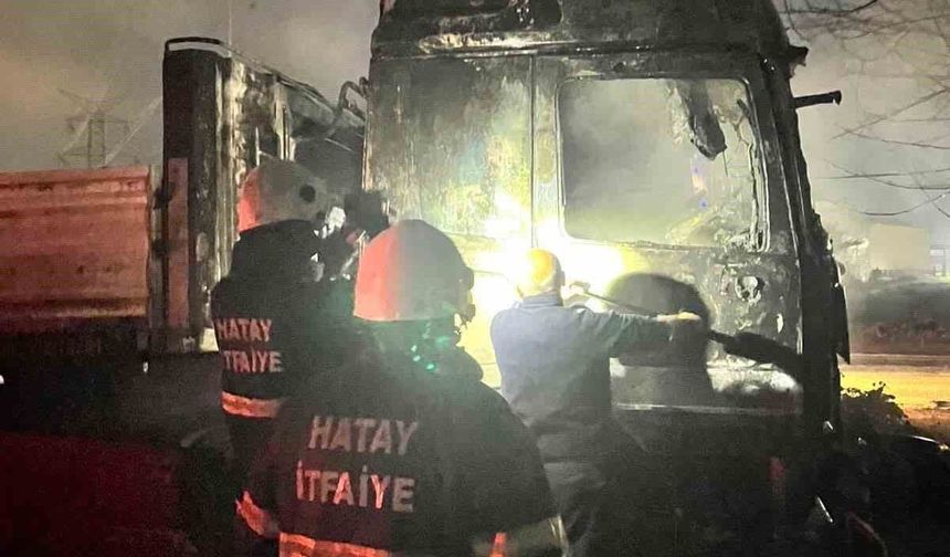 Dörtyol'da tır yangını