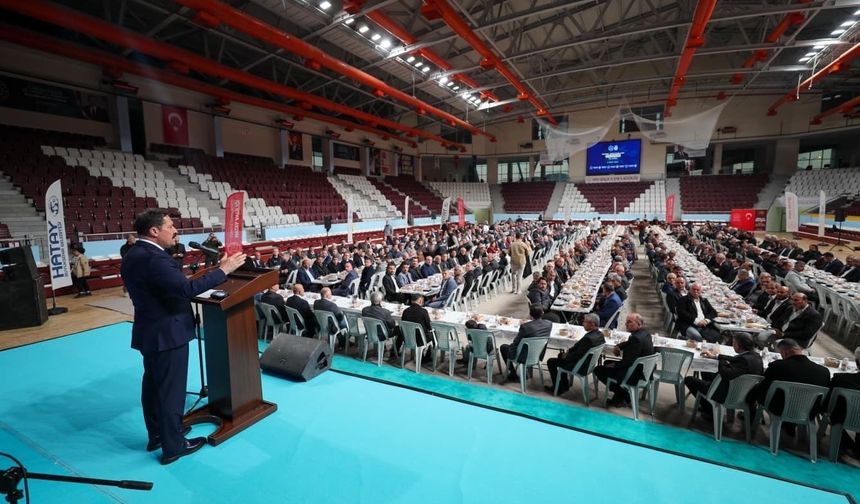 Vali Masatlı, muhtarla iftarda bir araya geldi