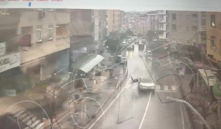 Yaya geçidinde otomobilin çarptığı kadının ölümüne ilişkin davada sanığa tahliye