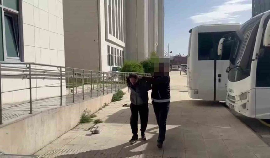 Adana'da 32 firari torbacı yakalandı