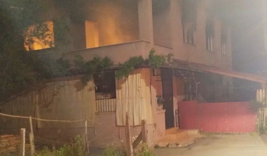 Dörtyol'da müstakil evden alevler yükseldi