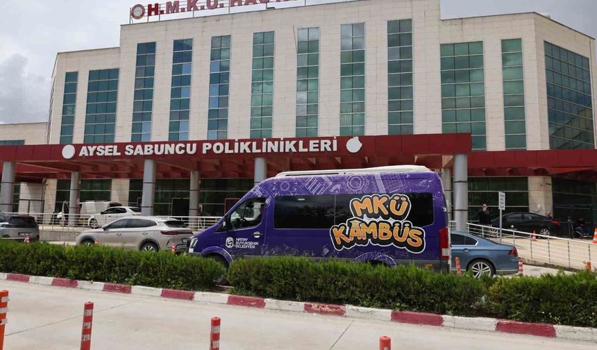 Hatay Büyükşehir Belediyesi, öğrencilerin ulaşımını kolaylaştıracak KAMBÜS'ü hizmete aldı