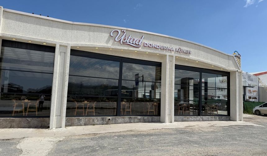 Üstad Dondurma Hatay’da 23 Nisan’da  Ücretsiz Dondurma Dağıtacak